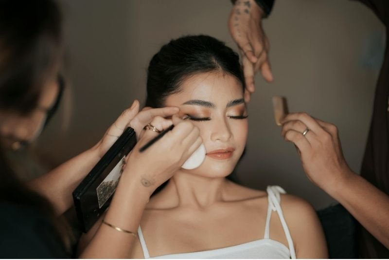 Make-up Adventskalender 2025: Beauty-Überraschungen für jeden Tag